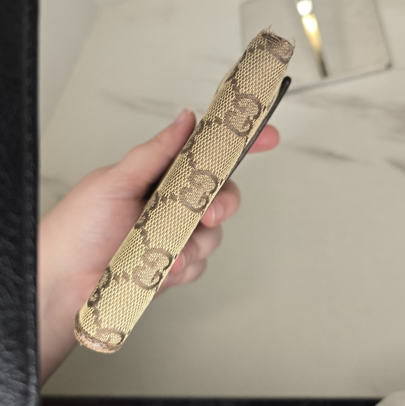 Gucci GG Monogram Brown Canvas Compact Wallet - Picture 14 of 14